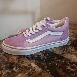 Vans Lavender and White Sneakers | Sz 7
